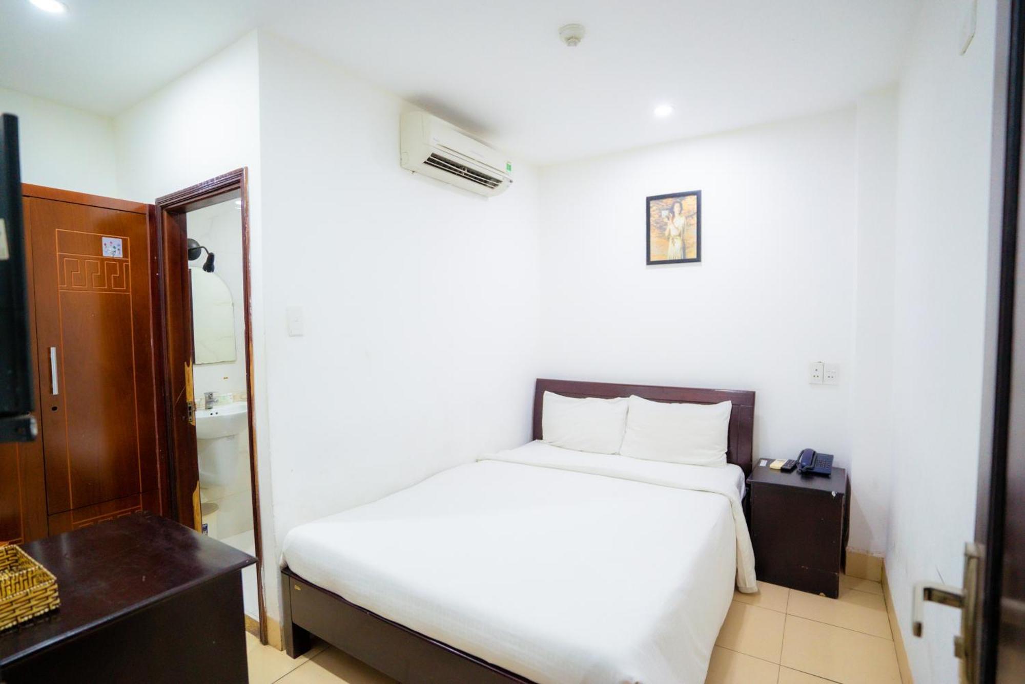 Lotus Rock Hotel Da Nang Bagian luar foto